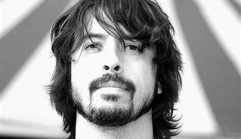 Pin by Kathie Munday-Sanks on My Dave Grohl Obsession | Dave grohl, Foo