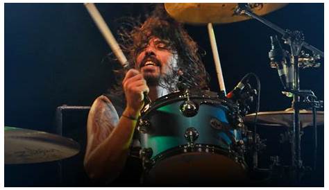 Dave Grohl on Drums Stock Photo - Alamy