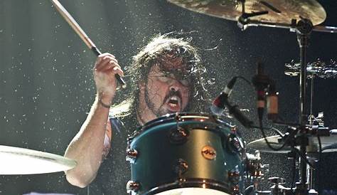 » Dave Grohl Pictures | Famous Drummers
