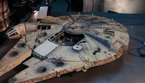 Modeler's Miniatures & Magic | Star wars spaceships, Millennium falcon