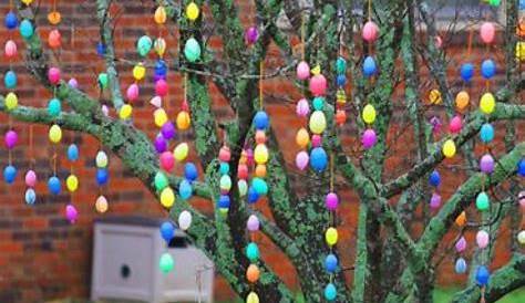 Decorating Ideas For Spring Easter Pine Trees In The Yard