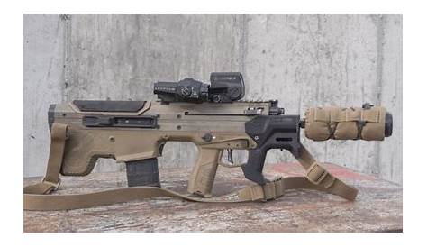 Hands on with desert tech’s innovative micro dynamic rifle. | http