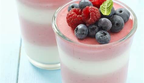 Joghurt-Mousse mit Himbeeren & Hafer-Crunch | Madame Dessert