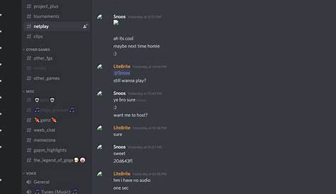 Why is my discord not showing the attachments? This happens on both my