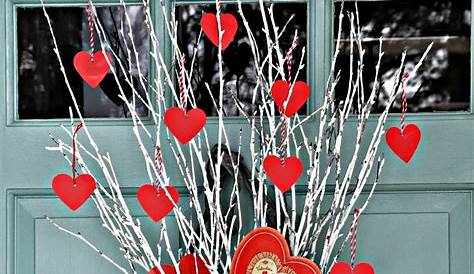 Diy Valentine Decorations For Front Door ’s Wreath Heart