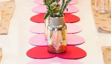 Diy Valentines Day Table Runner Valentine’s Valentine Applique Designs Make And Sell