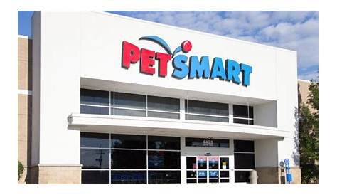 Do PetSmart Employees Get A Discount At Banfield? Here's What You Should