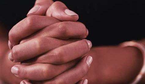 Contoh Doa Kristen Untuk Suami Tercinta yang Sedang Bekerja - YuKampus