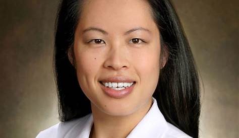 SCCO Faculty for 1st Year Students : Meet Dr. Elaine Chen – Optometry