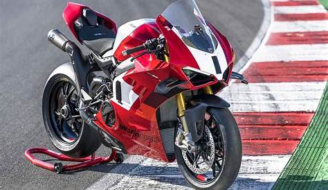 Ducati Panigale V4 R Akrapovic 2019 HiConsumption