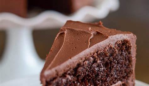 10 Easiest Chocolate Birthday Cake Ideas to Try in 2023 - Antonio Carluccio