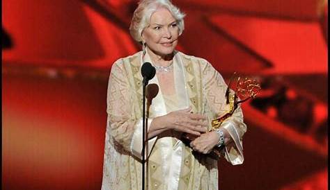 Unveiling Ellen Burstyn's Spiritual Journey: Discoveries And Insights