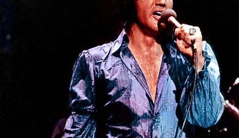 Elvis on stage in Las Vegas in august 1972 | Vegas elvis, Elvis
