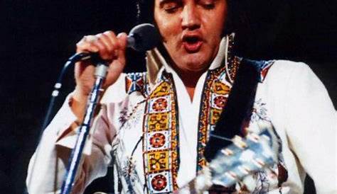 17 Best images about Elvis 1975 on Pinterest | Limo, Linda thompson and