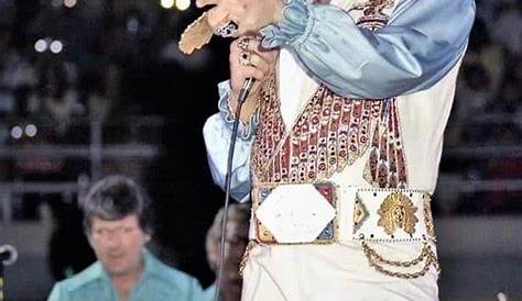 1976 4 22 Elvis in Concert - Civic Auditorium Arena, Omaha, Nebraska
