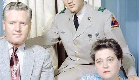 Elvis with his parents Vernon and Gladys Presley in 1958, he was on
