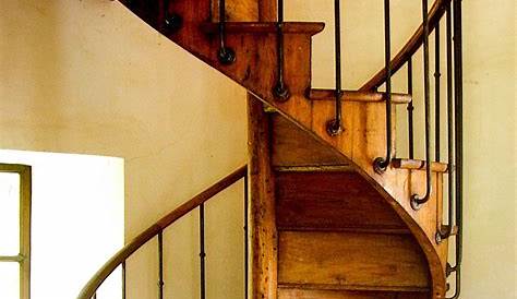 Escalier En Colimacon Bois 60 Idées D'escalier Colimaçon Pour L'intérieur Et Pour L