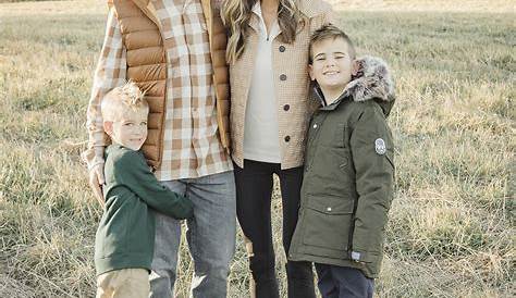 Fall Color Outfits For Family Pictures