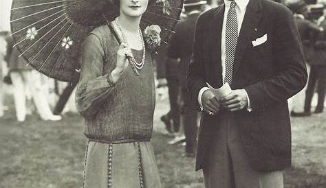 Fashion Trends And 1920s