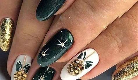 Festive Green Nails