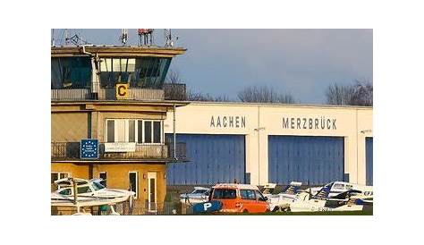 Maastricht Aachen Airport 2012-10-27 B747, B737!! - YouTube