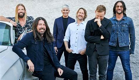 Foo Fighters will agree to Glastonbury if Oasis reform