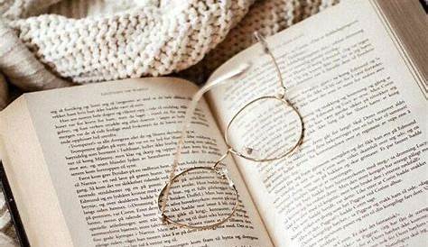 Pin by johanna c on a few of my favorite things | Book wallpaper, Book