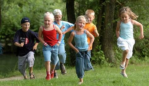 Sport mit Kindern – warum Bewegung für die Kleinen so wichtig ist