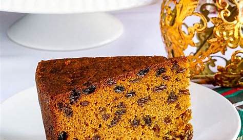 Mary Berry's Cookery Course: easy fruit cake recipe | Homes and Property