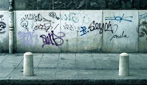 Street art: White on brick graffiti. | Street art, Street art graffiti, Art