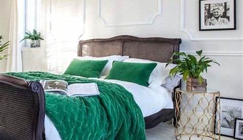 Green And Gold Bedroom Decor Ideas For A Luxurious Retreat