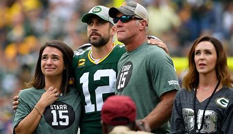 Aaron Rodgers Showed Cool Sportsmanship On Field Sunday - The Spun