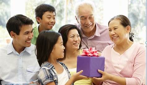 Berita terkini: Senarai Hadiah Paling Sesuai Diberikan Sempena Hari Bapa
