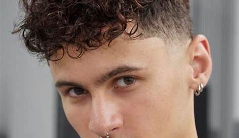 Hair Cut Style For Curly Hair Boy -boy-haircut cut Inspiration