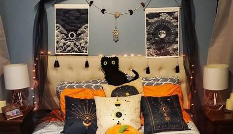 Halloween Bedroom Decor: Spookify Your Sleep Space