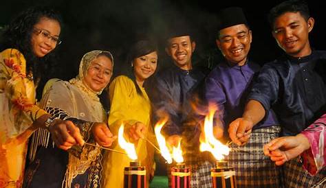 How to Celebrate Hari Raya Aidilfitri in Malaysia