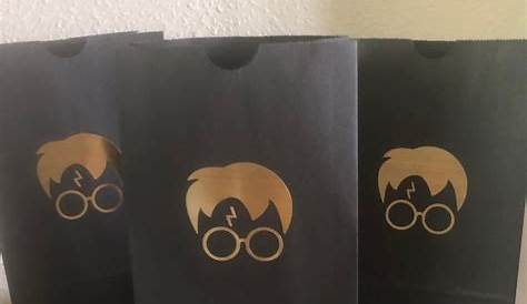 PERSONALISED HARRY POTTER Party Bags in Luxury Black Kraft Ribbed Paper