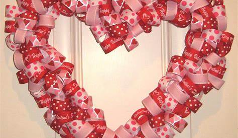 Heart Bulb Valentine Wreath Diy Tutorial Tutorial For How To Make A Etsy