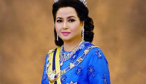 Queen Raja Zarith Sofiah of Johor | The Royal Watcher