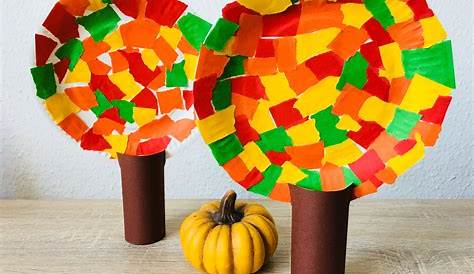 Herbstbäume au... - #Herbstbäume #mitkindern in 2020 | Fall crafts for
