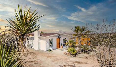 Contemporary Desert House | House design, Desert homes, Modern desert home
