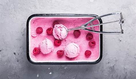 Himbeer-Joghurt-Eis selber machen - Rezept - Sweets & Lifestyle