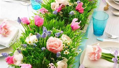 Simple Spring Table Decorations (Grocery Flowers)