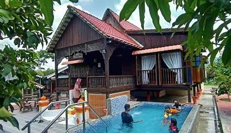 Homestay Melaka Ada Swimming Pool © LetsGoHoliday.my