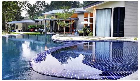 Homestay with Swimming Pool in Selangor © LetsGoHoliday.my