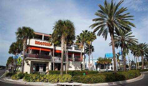 Original Hooters - Clearwater, Florida | Lyle Scott Photography | Flickr