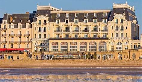 Le Grand Hotel - Photo de 2. Cabourg, la plage aux romantiques ! - Le
