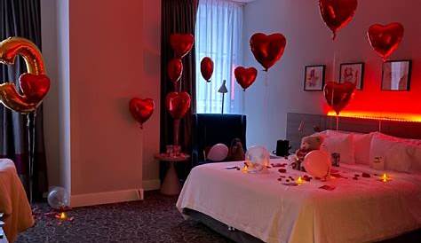 How To Decorate Your Hotel Room For Valentine's Day Set By Svjpartyplanner