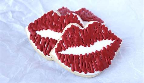 Https://thesoccermomblog.com/lips-decorated-valentines-cookies/ Lips Hand Decorated Sugar Cookies For Valentine's Day Or Etsy
