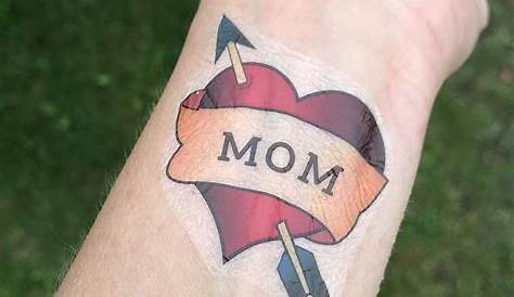 Temporary tattoos "Love mom". Set of 3 classic heart kids tattoos